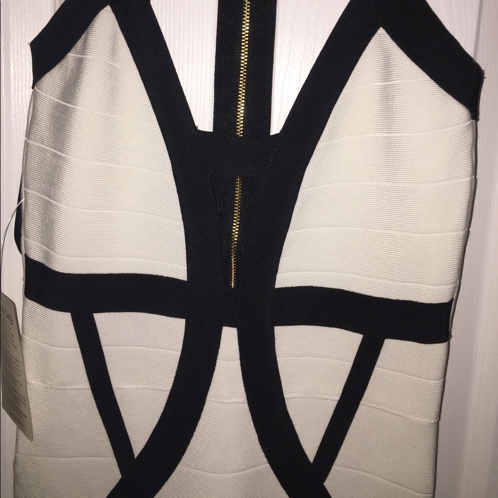 GORGEOUS BEBE DRESS 💗 - Picture 3 of 5